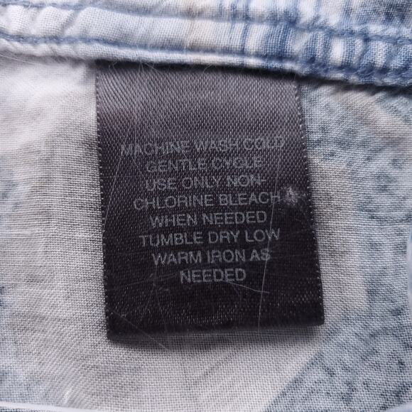 St John's Bay Island Style Shirt Mens L Tropical Hawaiian Short Sleeve Vacation - Picture 9 of 9